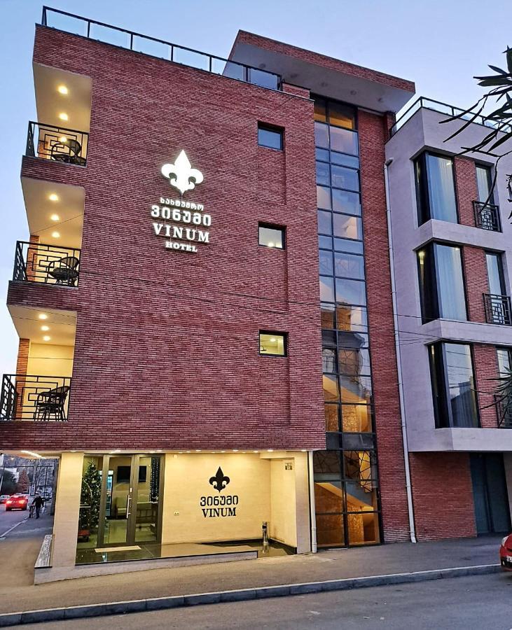 Vinum Hotel Tbilisi Exterior photo